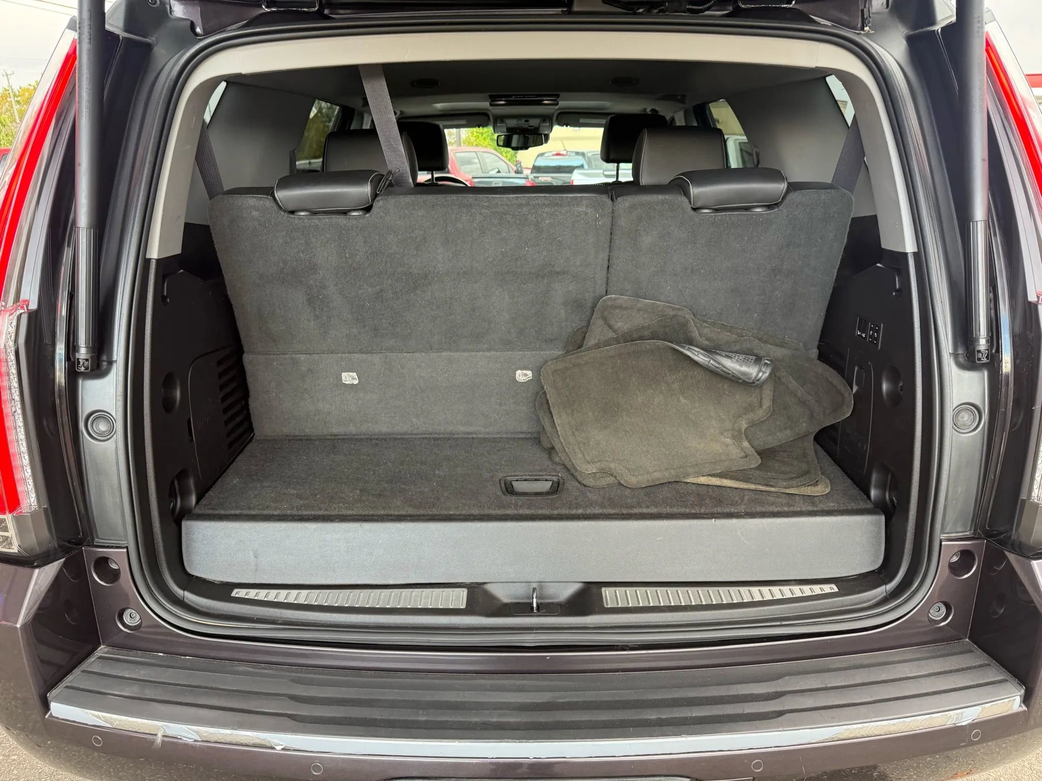 Used 2015 GMC Yukon SLT w/ Open Road Package image 38