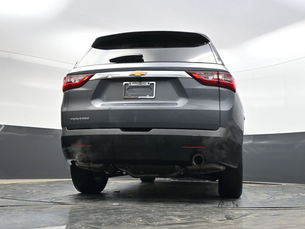 Used 2020 Chevrolet Traverse LS image 31