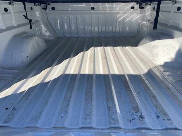 Used 2022 Chevrolet Colorado LT w/ Safety Package image 11