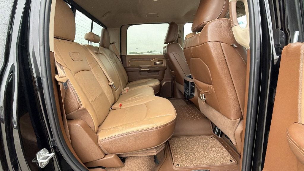 Used 2022 RAM 2500 Limited AWD/4WD image 29