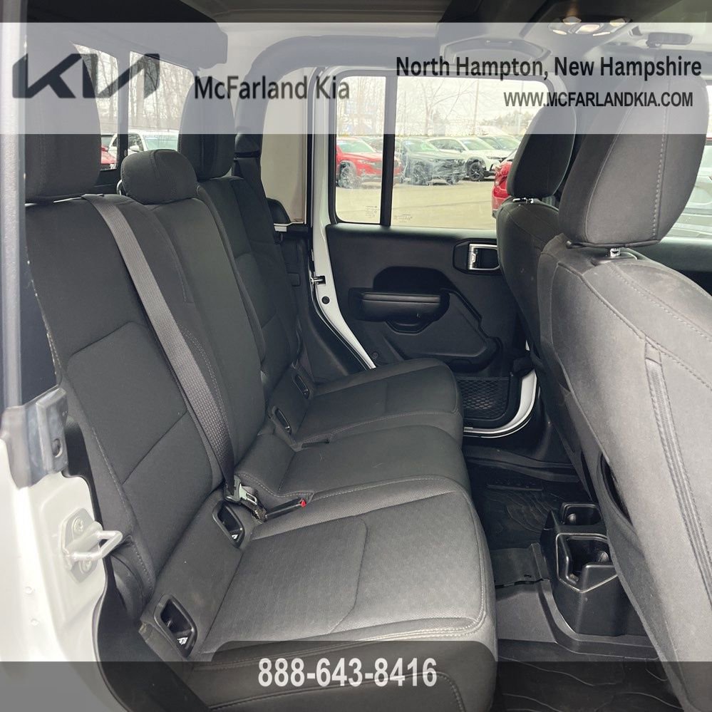 Used 2021 Jeep Gladiator Willys image 47