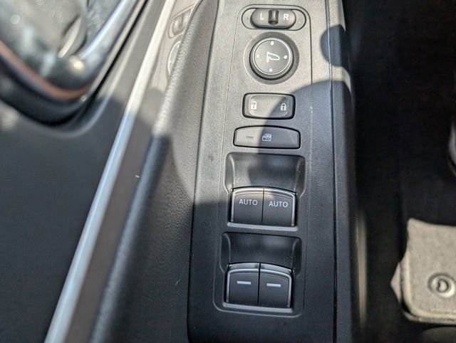 Certified 2025 Acura Integra FWD image 35