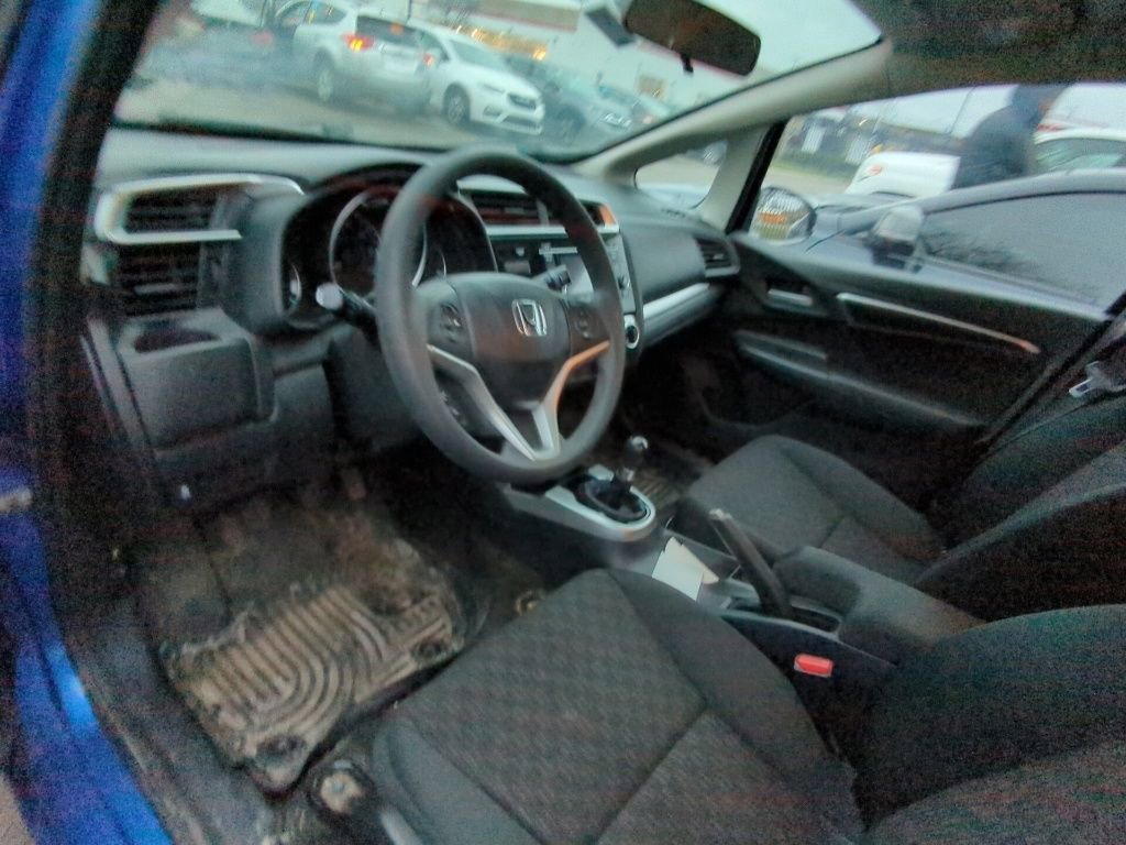 Used 2017 Honda Fit LX image 7