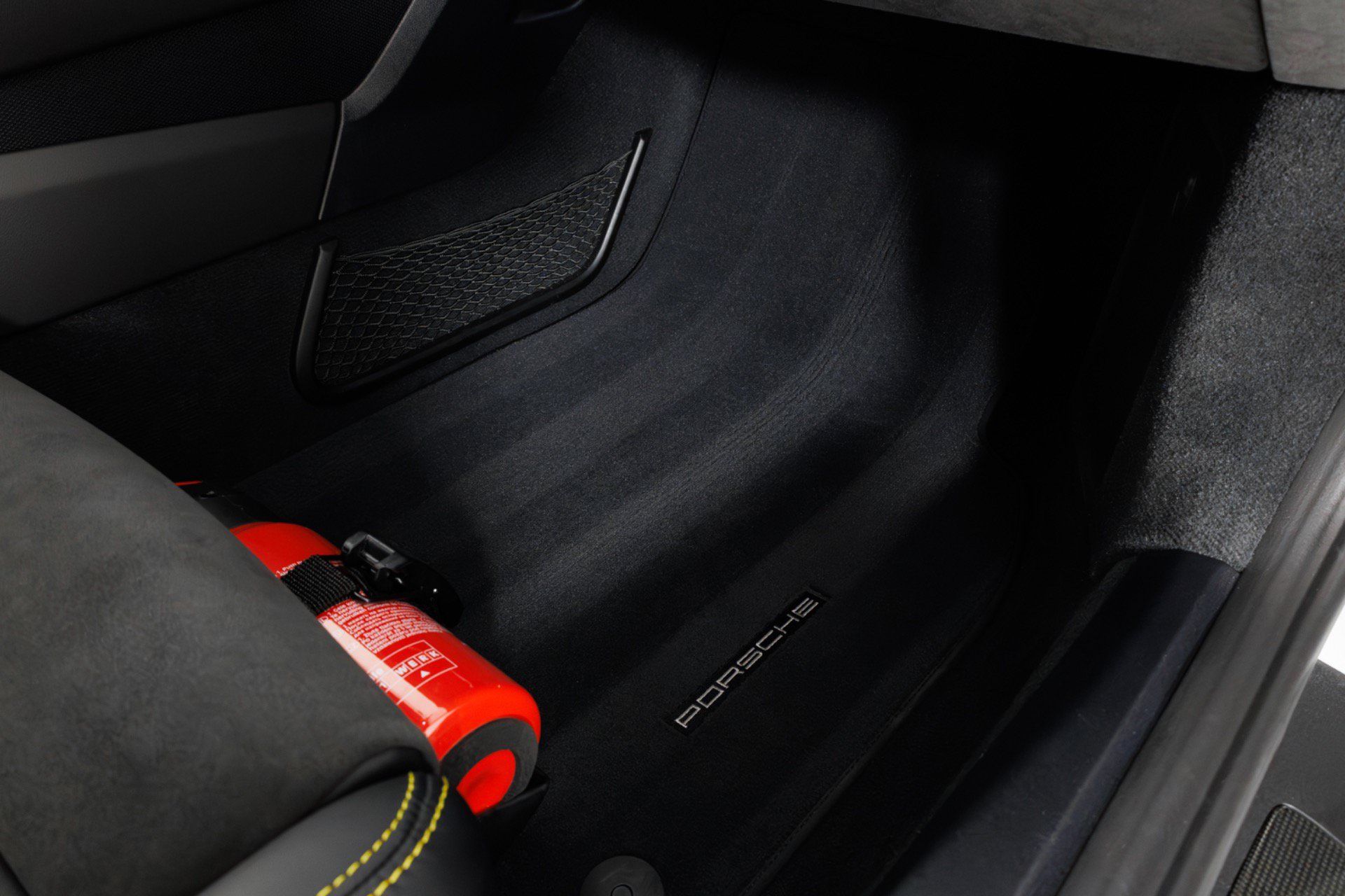 Used 2018 Porsche 911 GT3 RWD image 40
