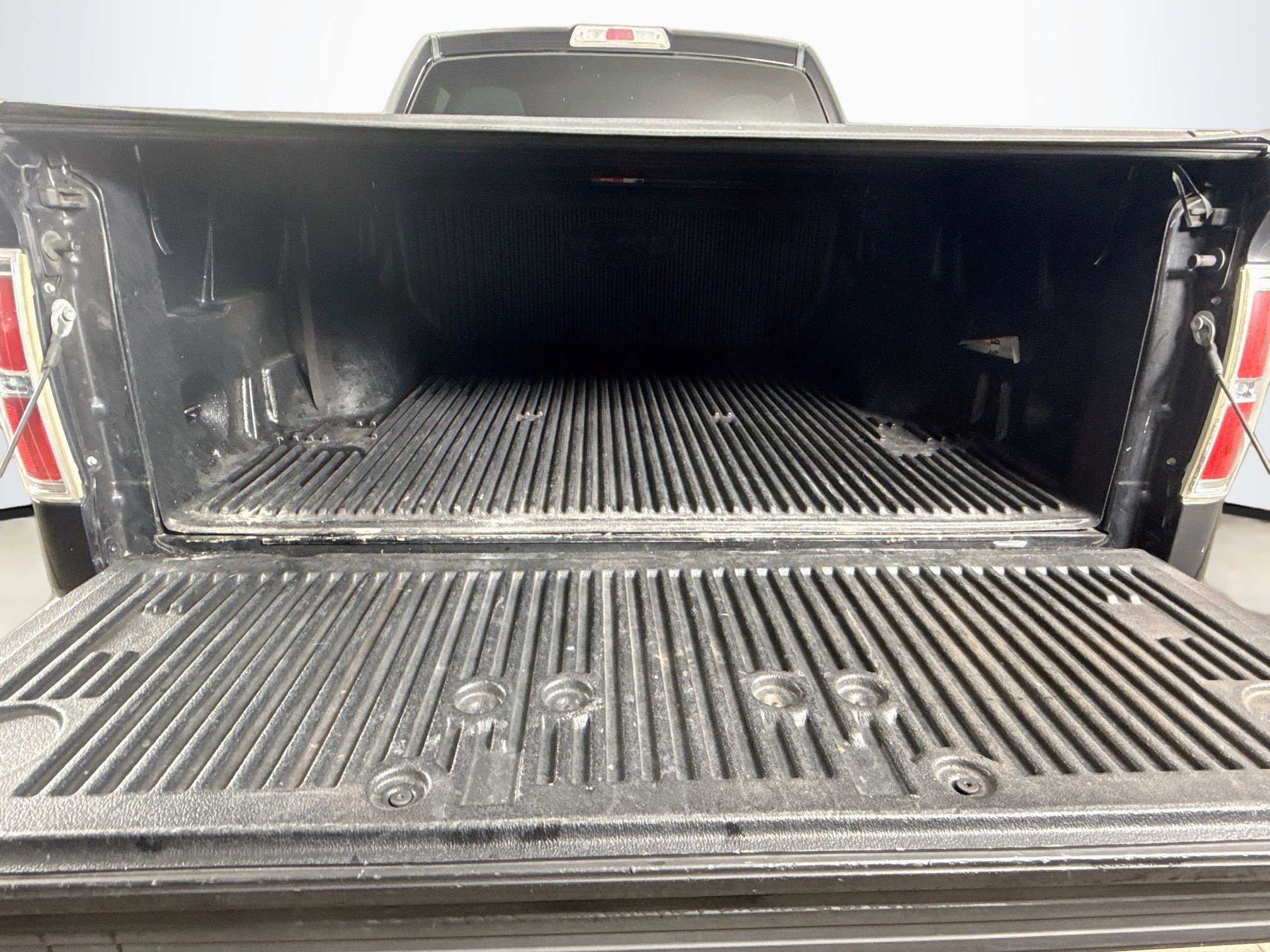 Used 2013 Ford F150 XLT RWD image 30
