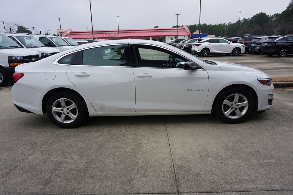 Used 2019 Chevrolet Malibu LS image 21