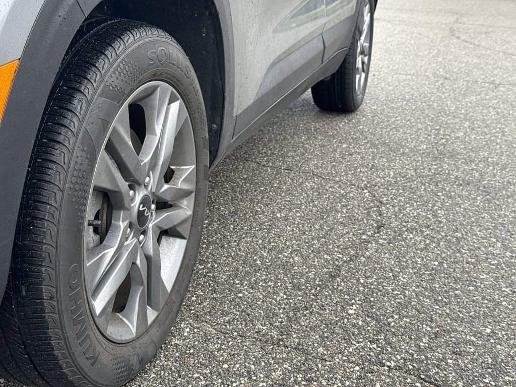 Used 2023 Kia Seltos LX AWD/4WD image 17