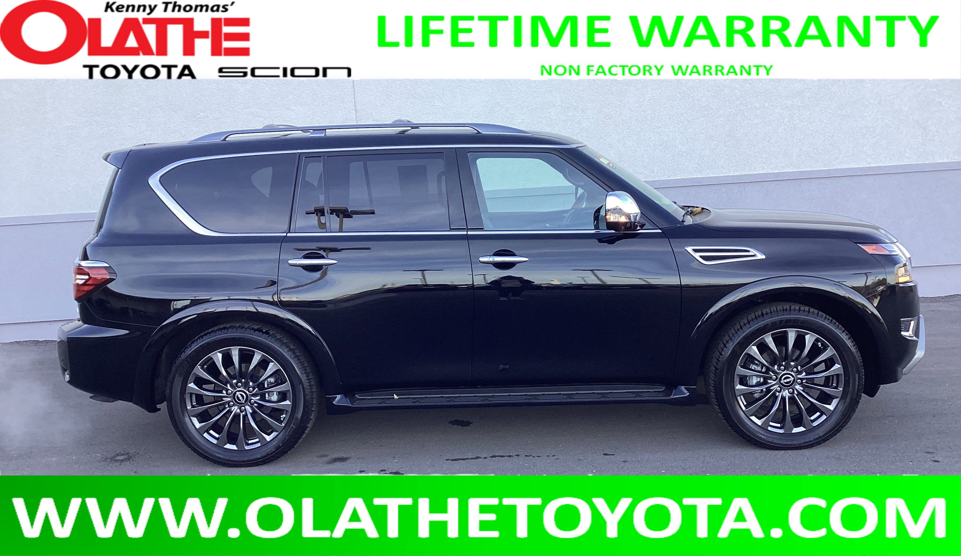 Used 2024 Nissan Armada Platinum w/ Captain's Chairs Package image 1