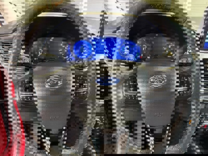 Used 2020 Ford Escape SE Sport image 22