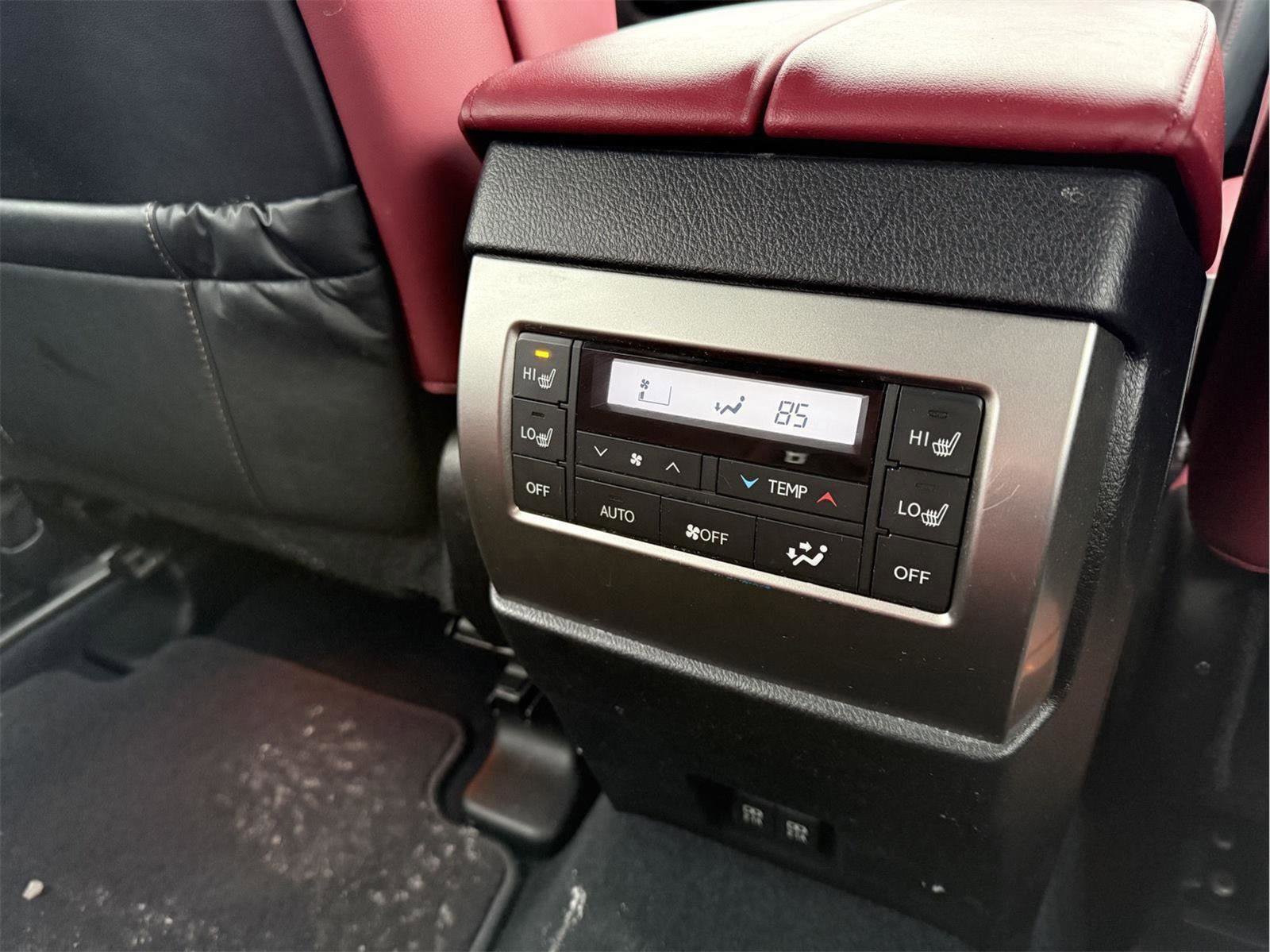 Used 2023 Lexus GX 460 Premium w/ Premium Plus Package image 23