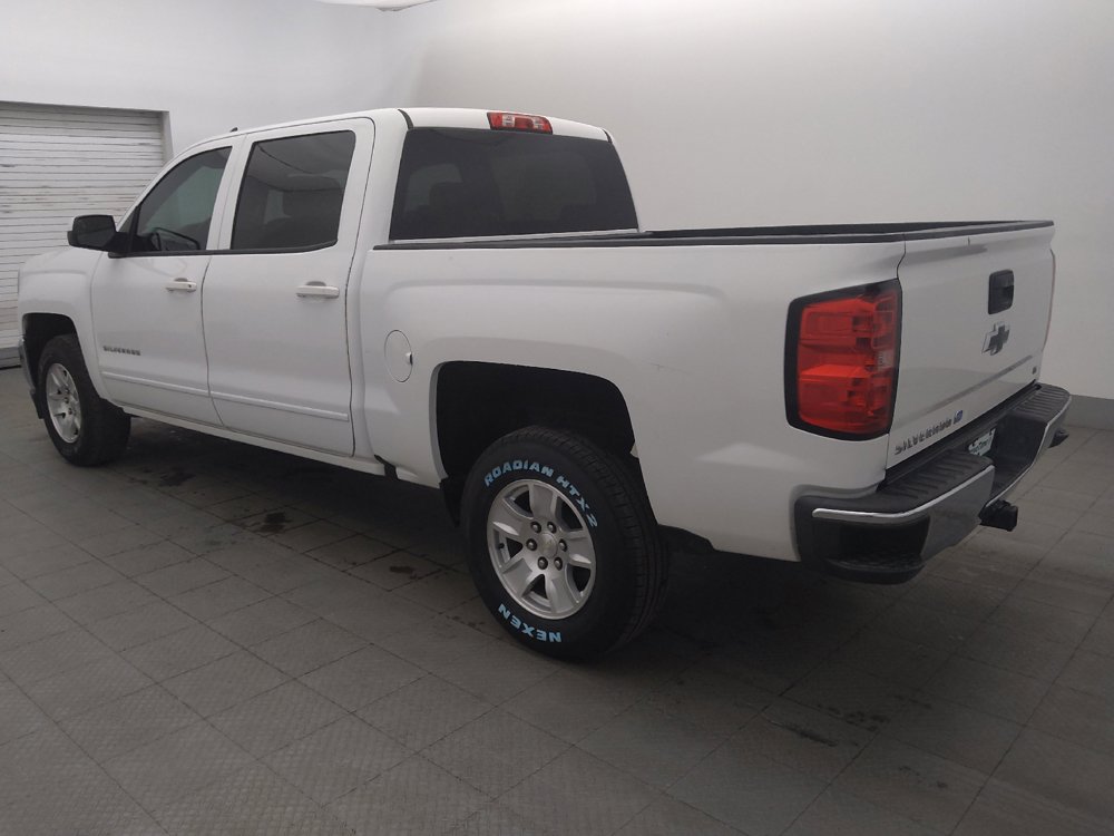 Used 2018 Chevrolet Silverado 1500 LT w/ LT Eassist Package RWD image 3