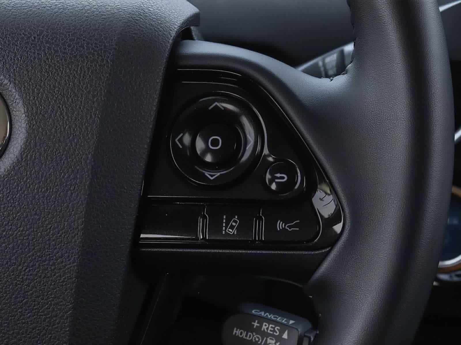 Used 2020 Toyota Prius Prime LE FWD image 24