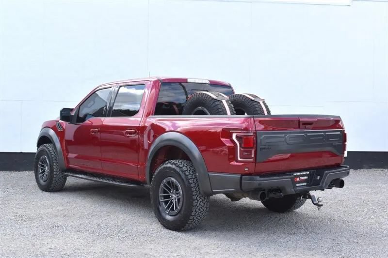 Used 2018 Ford F150 Raptor w/ Equipment Group 802A Luxury AWD/4WD image 2