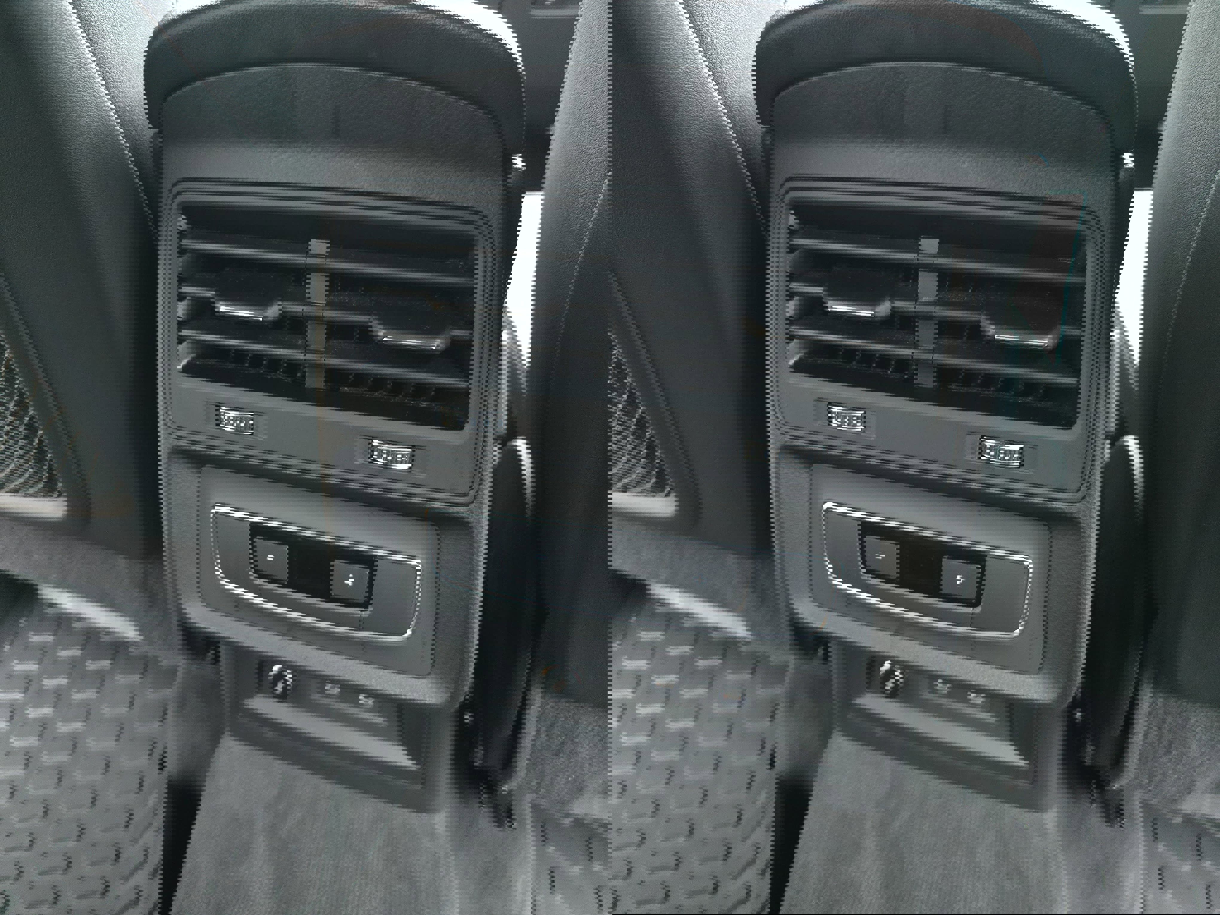 Used 2025 Audi Q7 2.0T Premium w/ Convenience Package image 12