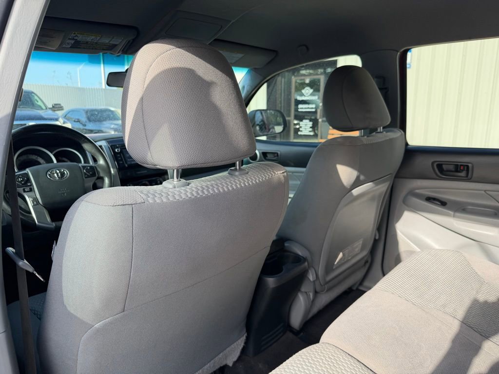 Used 2015 Toyota Tacoma PreRunner w/ SR5 Package RWD image 20