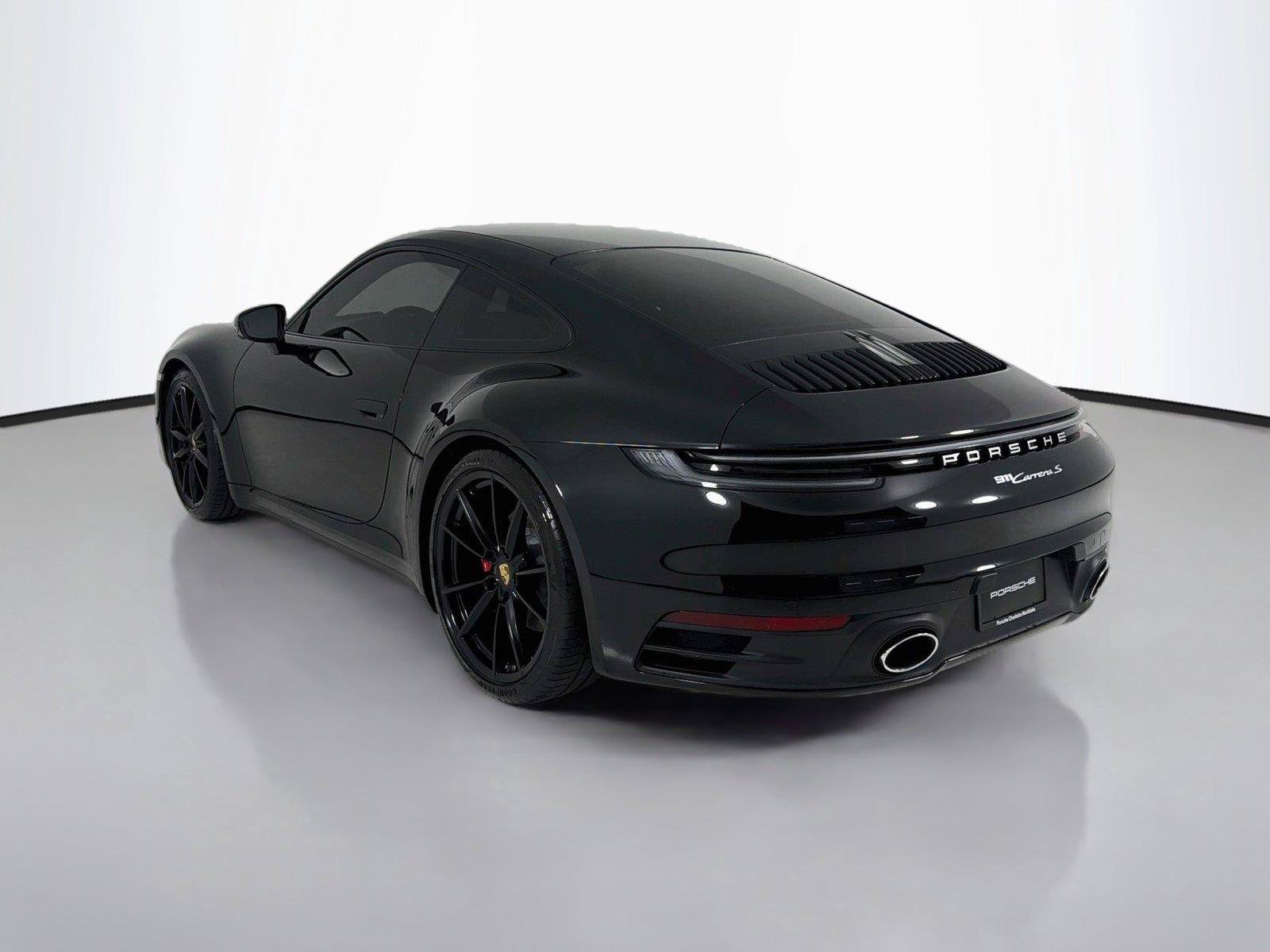 Used 2020 Porsche 911 Carrera S RWD image 3