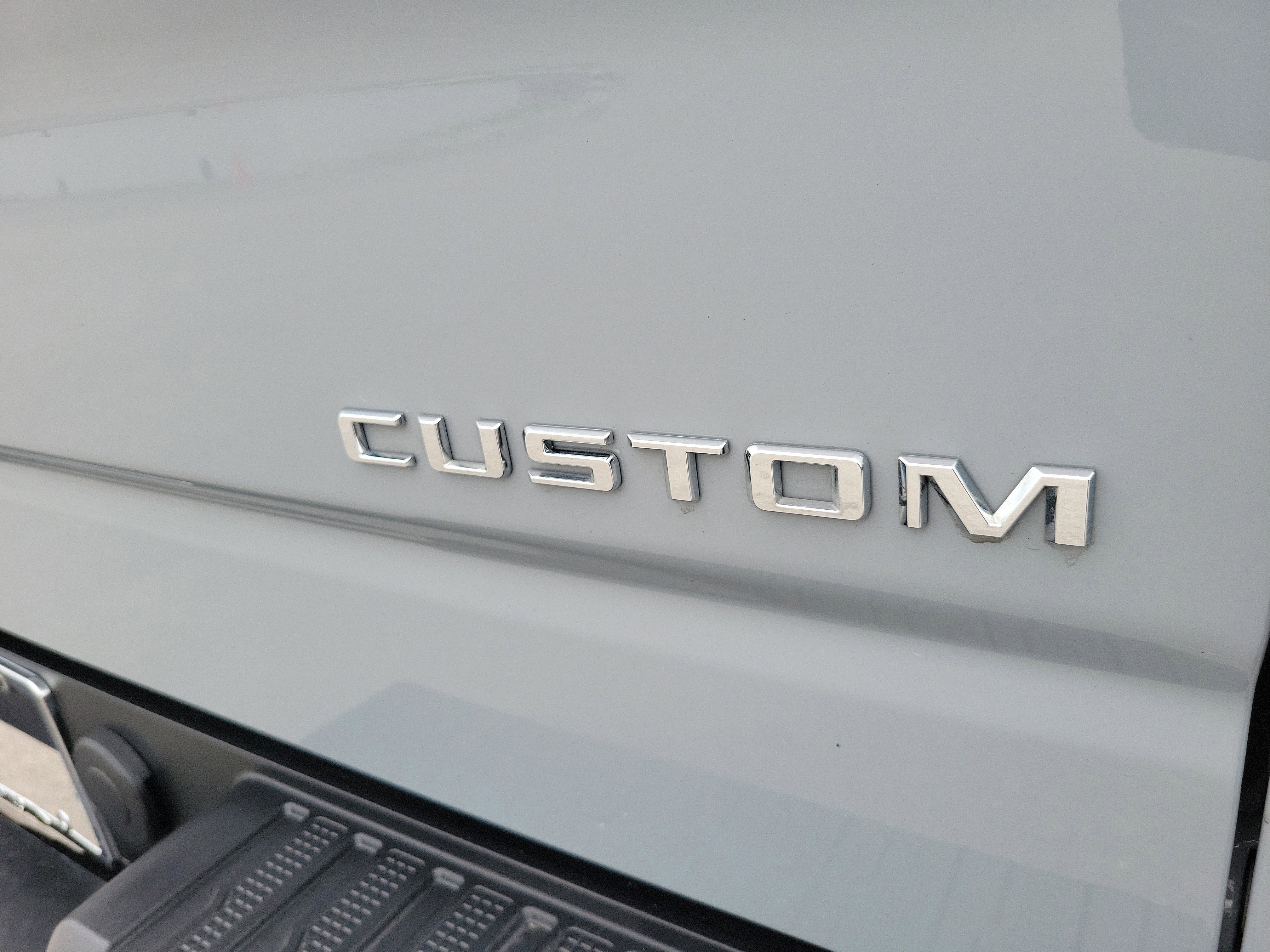 Used 2024 Chevrolet Silverado 1500 Custom RWD image 30