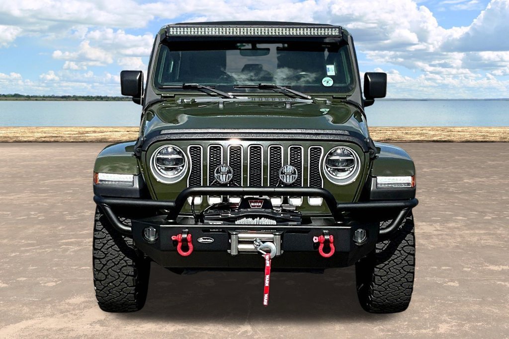 Used 2021 Jeep Wrangler Unlimited Sahara AWD/4WD image 2