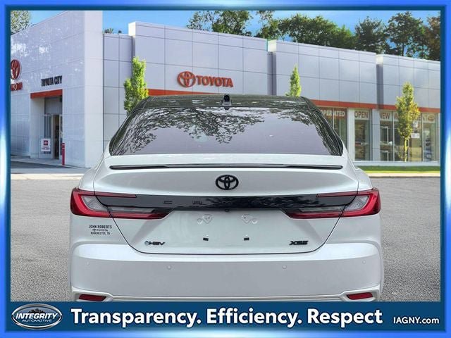 Used 2025 Toyota Camry XSE w/ Premium Plus Package FWD image 7