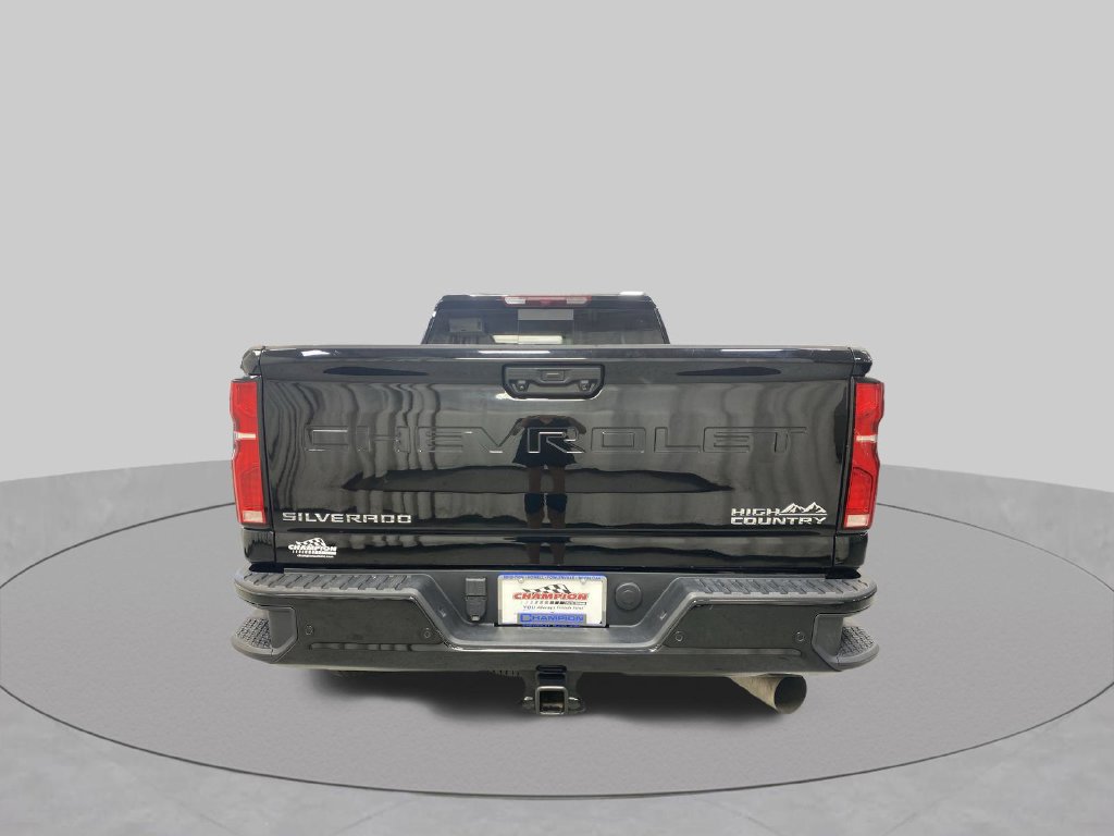 Used 2025 Chevrolet Silverado 3500 High Country AWD/4WD image 40