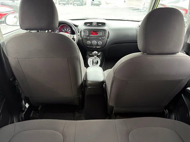 Used 2015 Kia Soul image 28