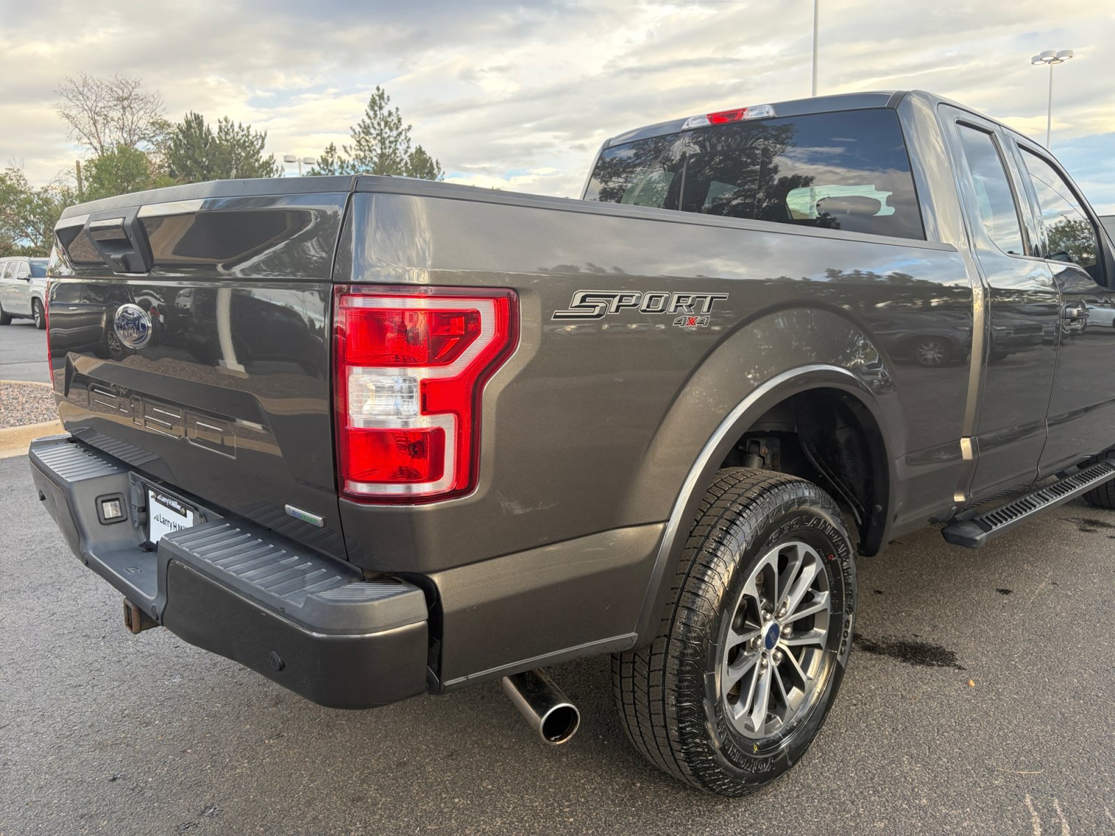 Used 2018 Ford F150 XLT w/ Equipment Group 302A Luxury AWD/4WD image 29