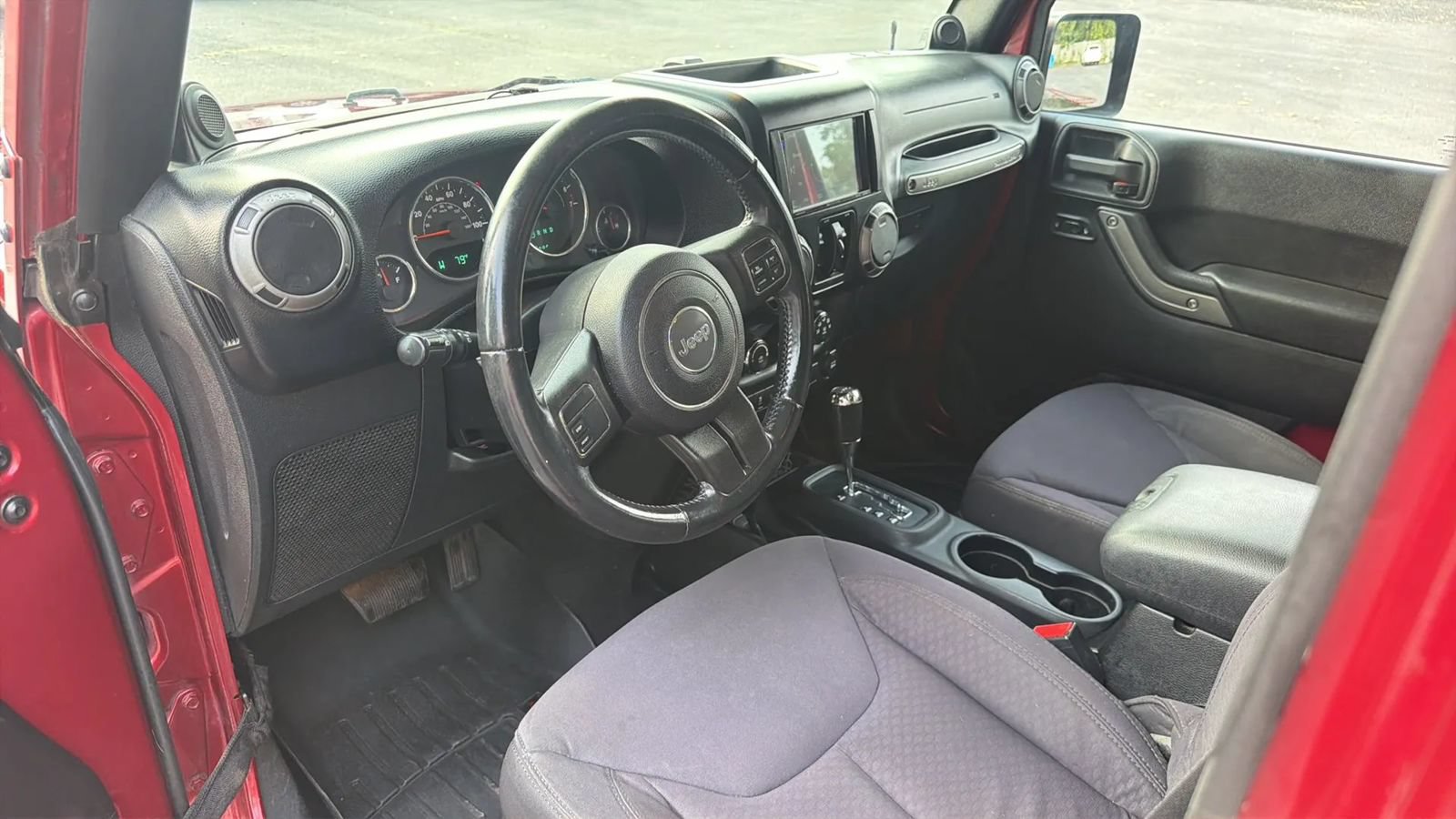 Used 2013 Jeep Wrangler Unlimited Sport AWD/4WD image 13