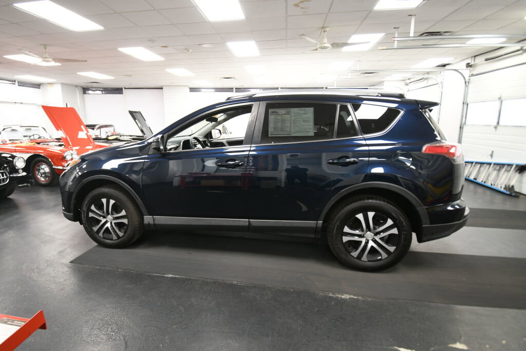 Used 2017 Toyota RAV4 LE w/ All Weather Liner Package FWD image 4