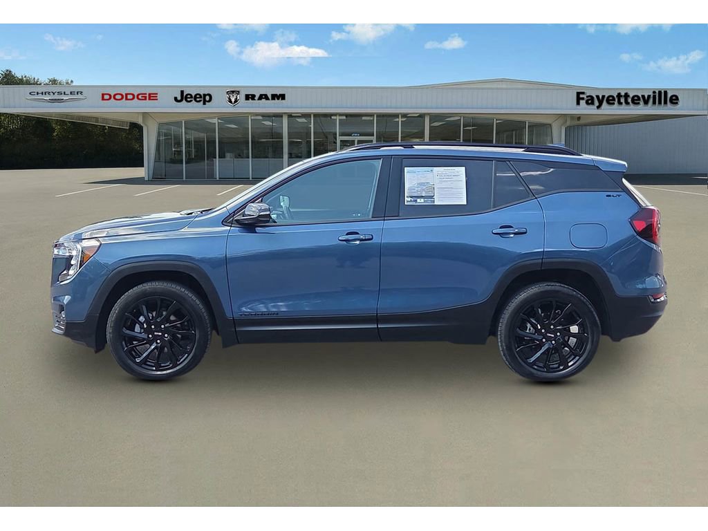 Used 2024 GMC Terrain SLT w/ Elevation Edition AWD/4WD image 6