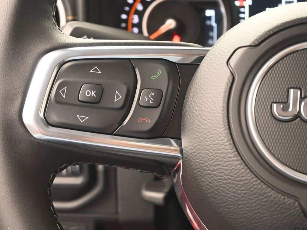 New 2025 Jeep Wrangler Sahara image 10