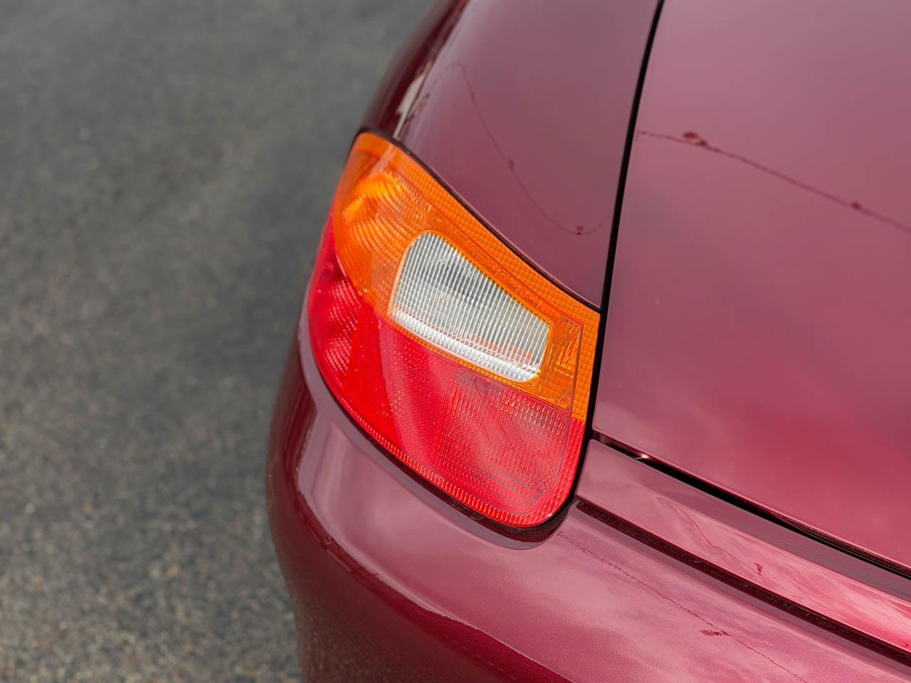Used 1998 Porsche Boxster RWD image 22