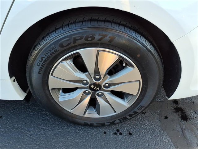 Used 2018 Kia Optima Premium w/ Convenience Package image 30