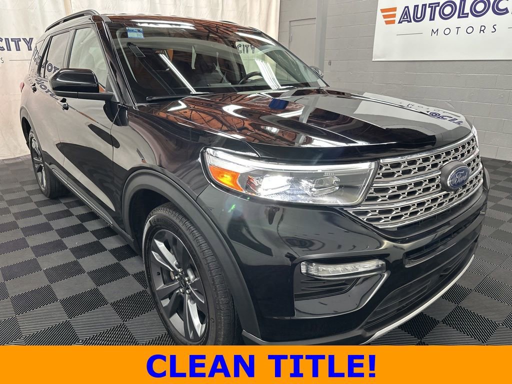 Used 2023 Ford Explorer XLT w/ Equipment Group 202A image 1