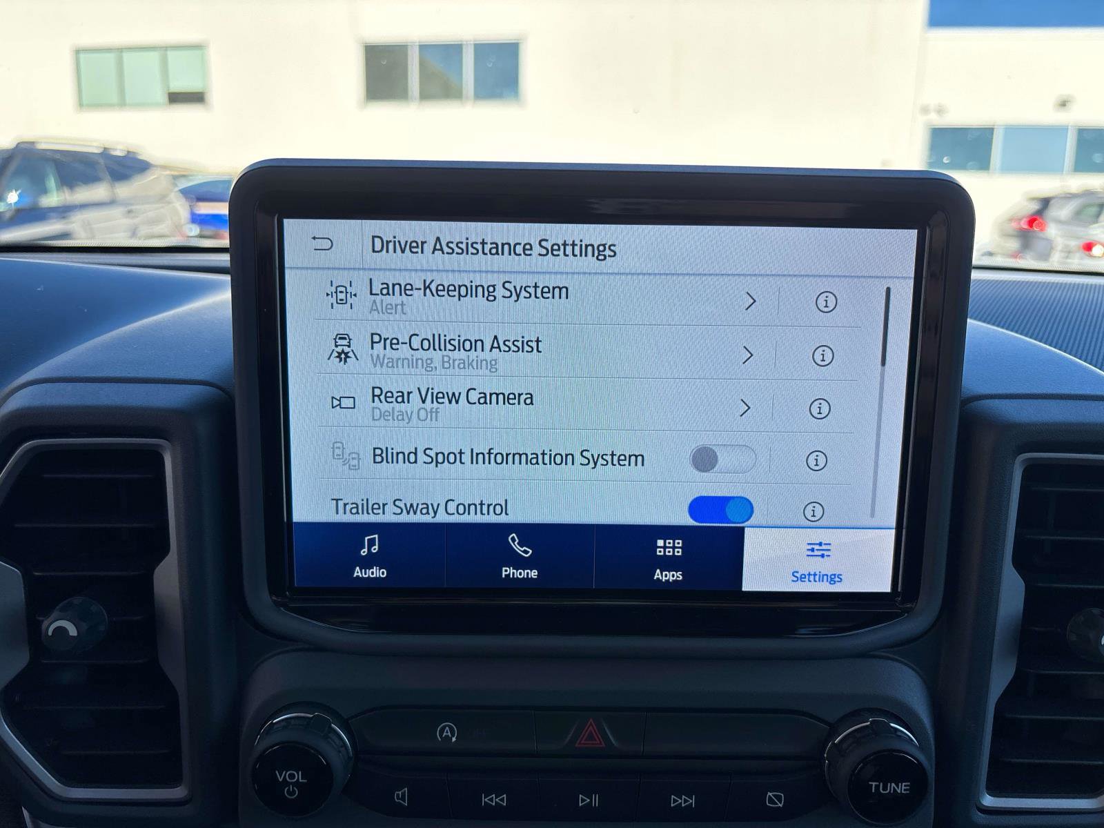 Used 2021 Ford Bronco Sport Outer Banks w/ Outer Banks Package (96D) image 25