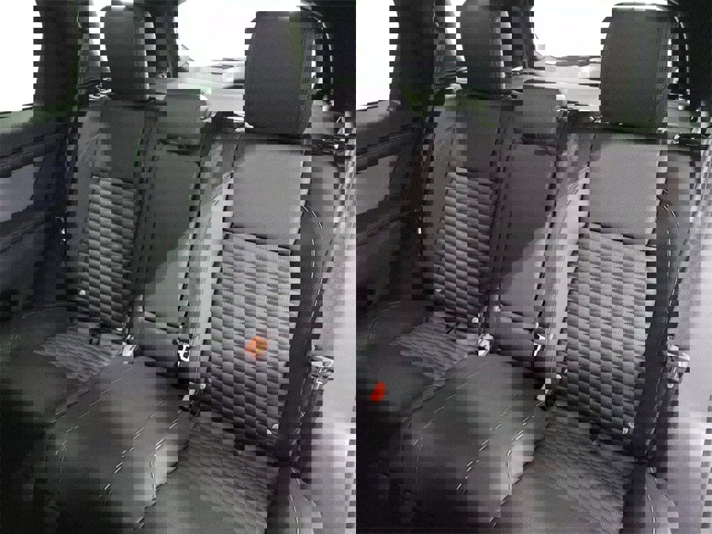 New 2025 Land Rover Discovery Sport Dynamic SE image 22