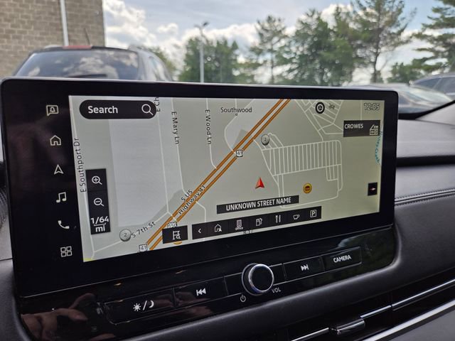 Used 2025 Mitsubishi Outlander SE AWD/4WD image 14