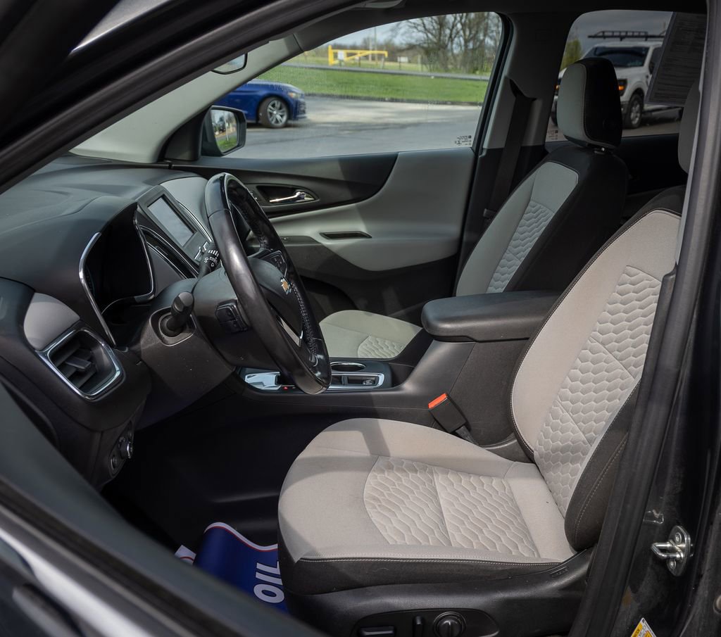 Used 2020 Chevrolet Equinox LT image 22