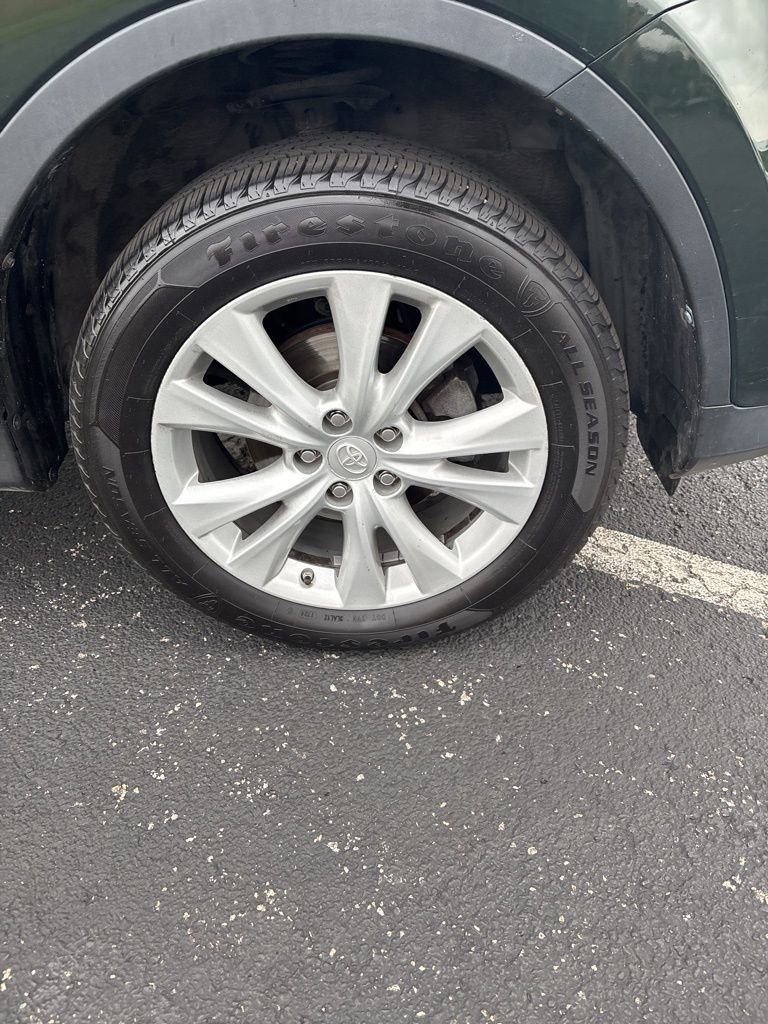 Used 2013 Toyota RAV4 Limited image 9