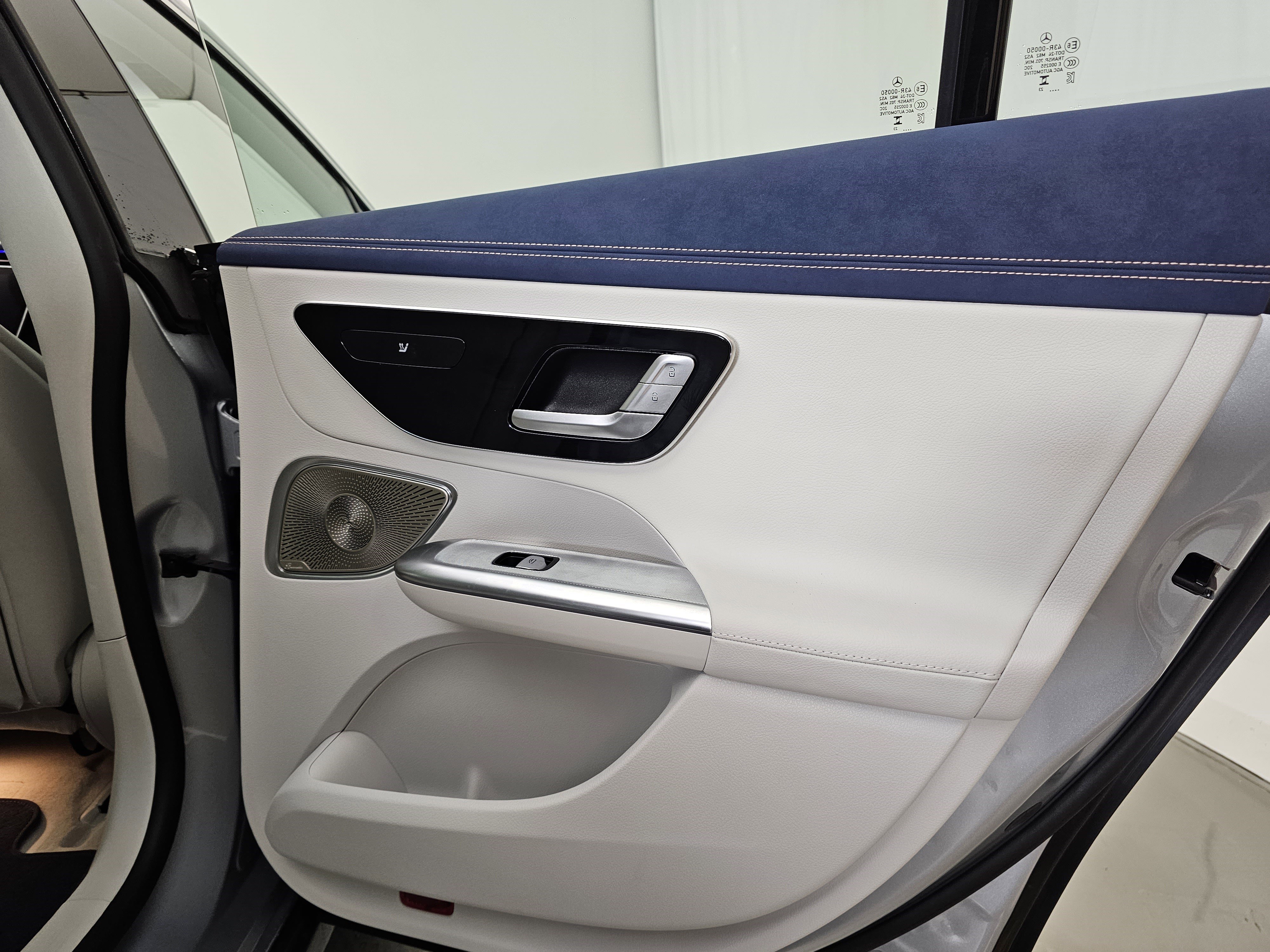 Used 2023 Mercedes-Benz EQE 350+ 4MATIC Sedan image 25