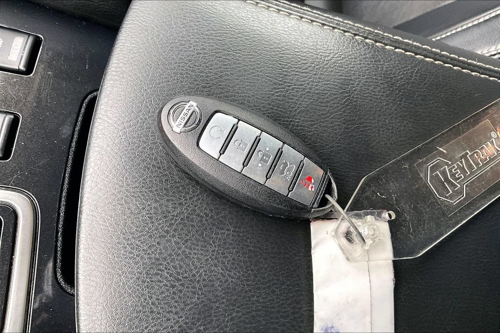 Used 2017 Nissan Maxima 3.5 SV FWD image 36