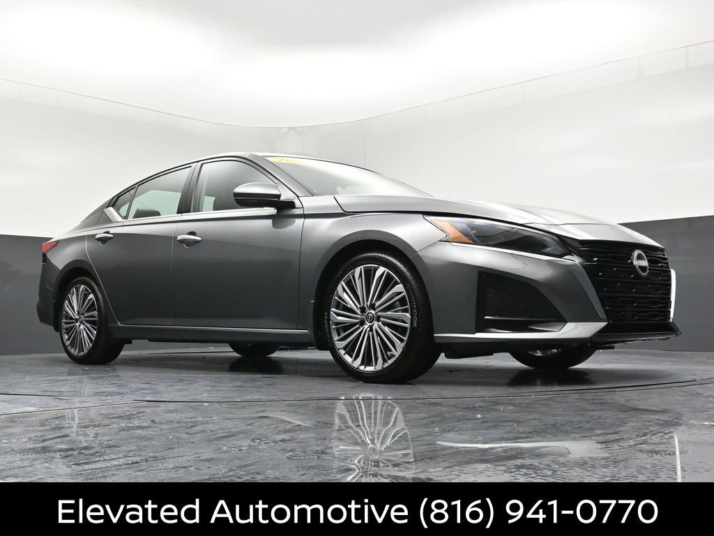 Certified 2025 Nissan Altima 2.5 SL FWD image 31