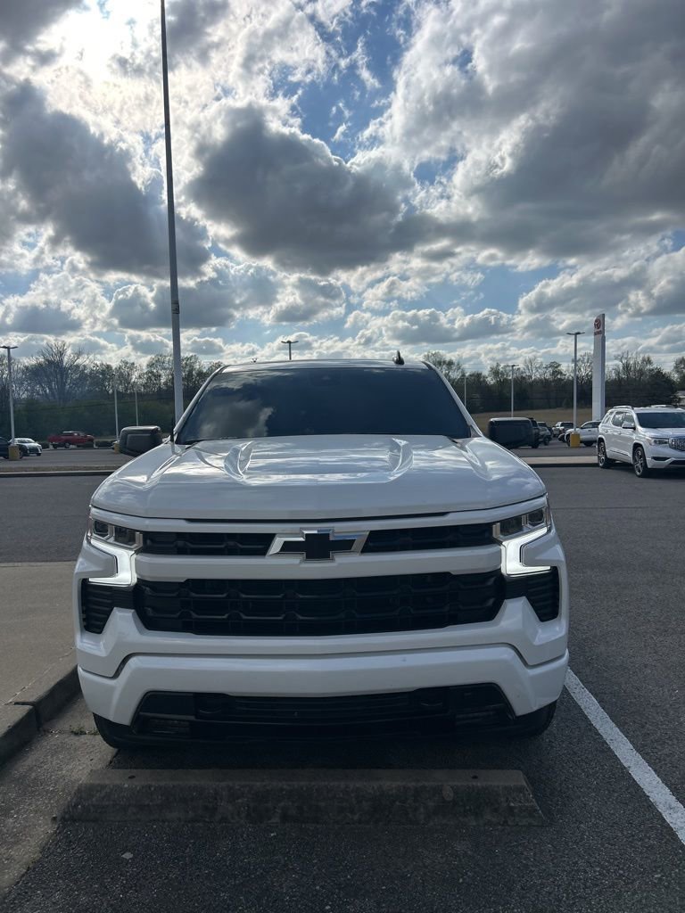 Used 2022 Chevrolet Silverado 1500 RST w/ All Star Edition Plus AWD/4WD image 2