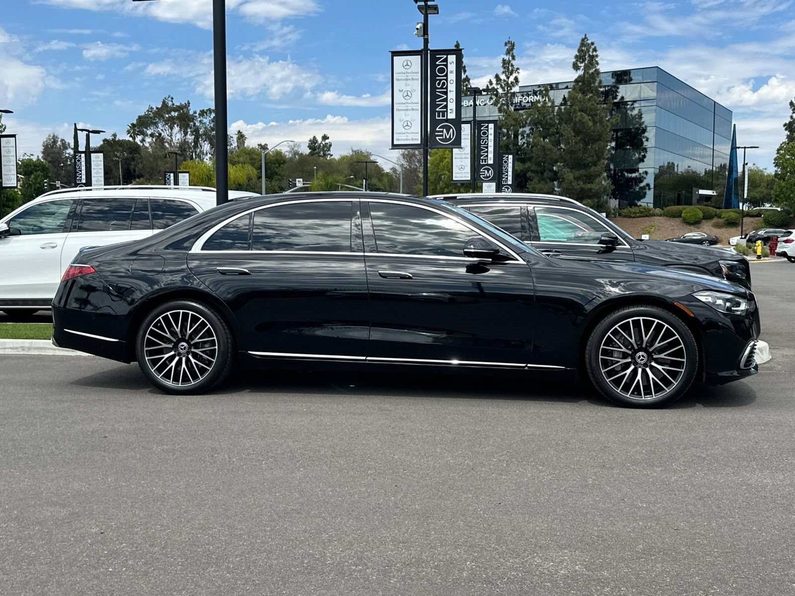Certified 2024 Mercedes-Benz S 580 4MATIC Sedan image 2