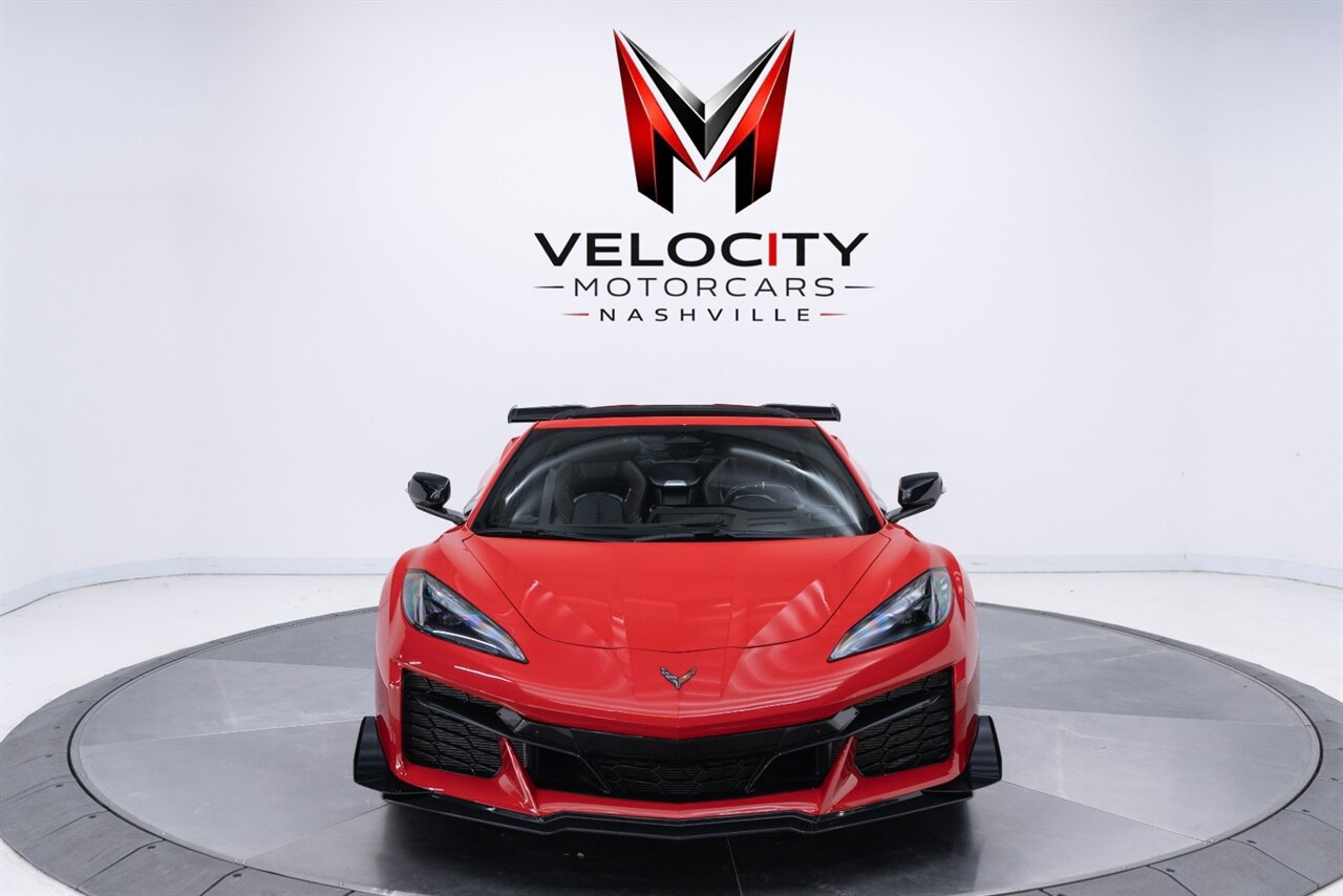 Used 2026 Chevrolet Corvette Z06 w/ Z07 Performance Package RWD image 11