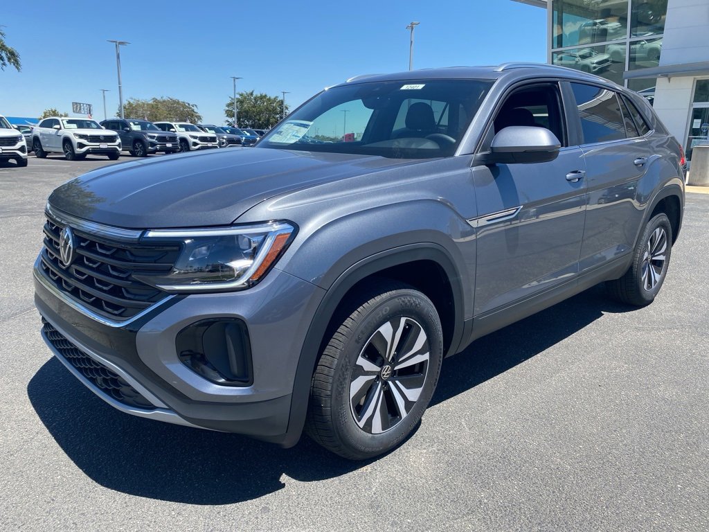 New 2025 Volkswagen Atlas Cross Sport SE image 3