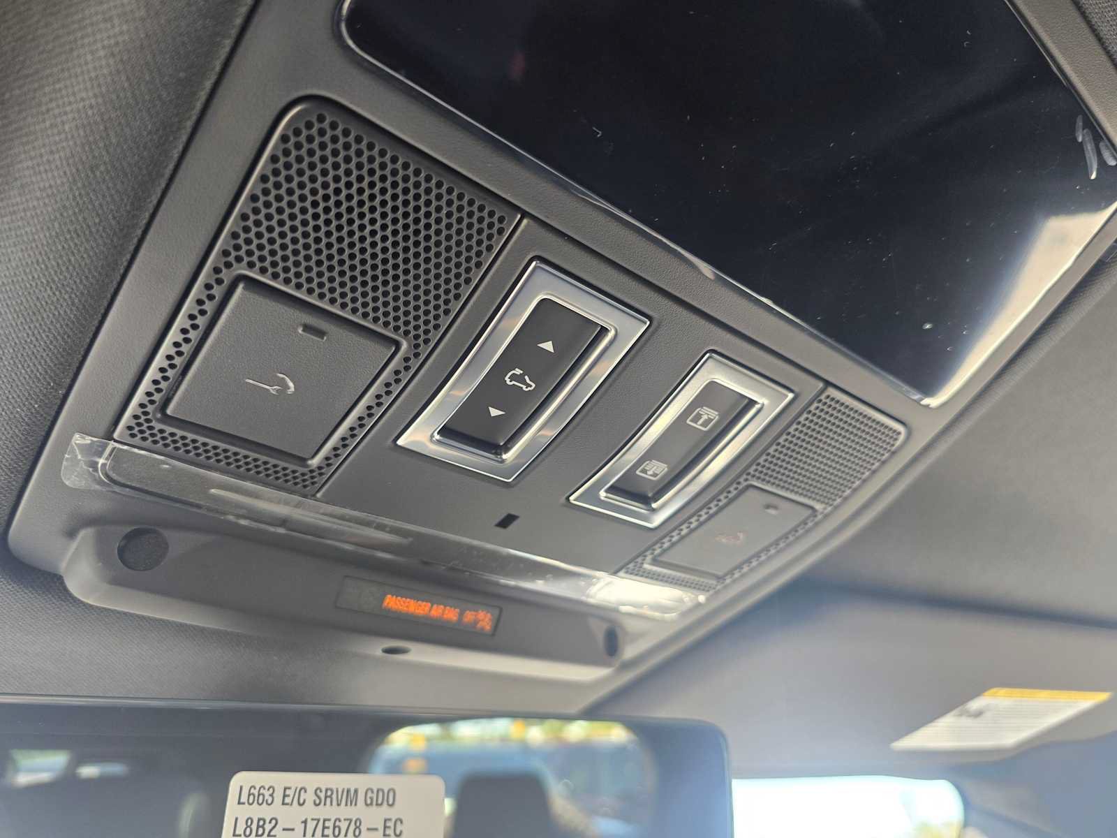 New 2026 Land Rover Defender 130 Outbound AWD/4WD image 35