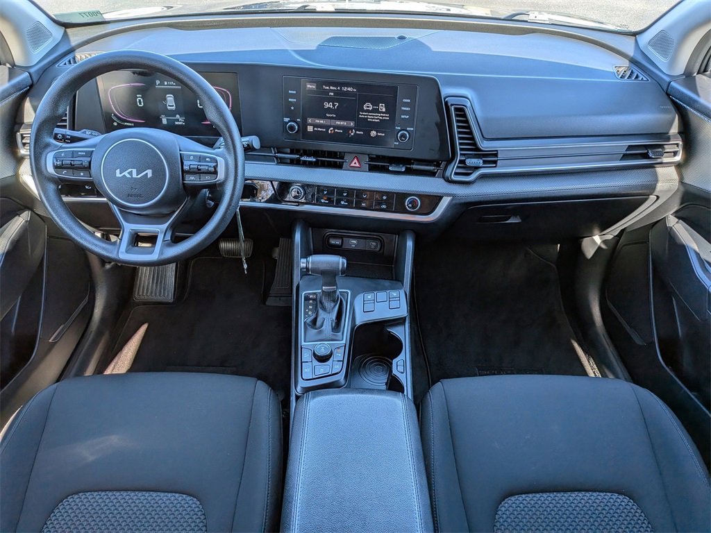 Used 2024 Kia Sportage LX image 11
