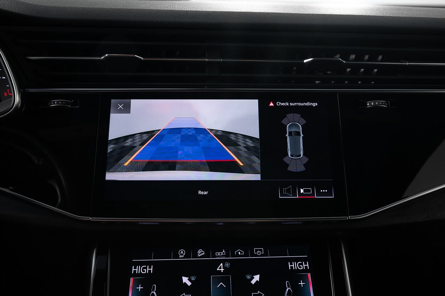 Used 2019 Audi Q8 Premium w/ Convenience Package AWD/4WD image 37