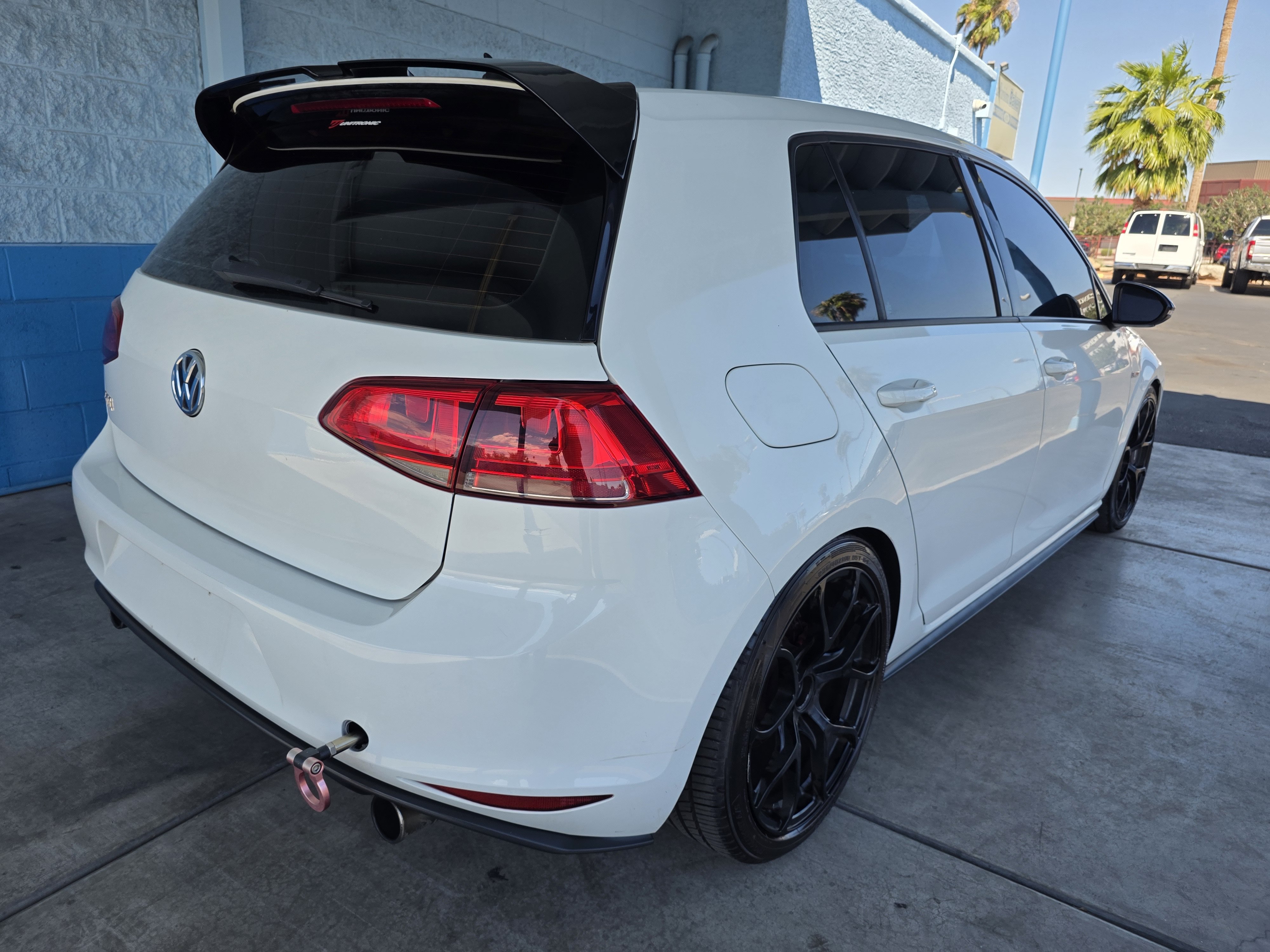 Used 2016 Volkswagen GTI S FWD image 5