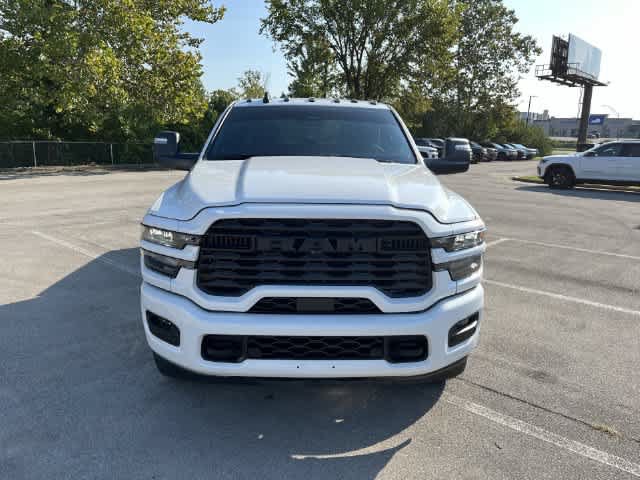 Used 2025 RAM 2500 Big Horn AWD/4WD image 3